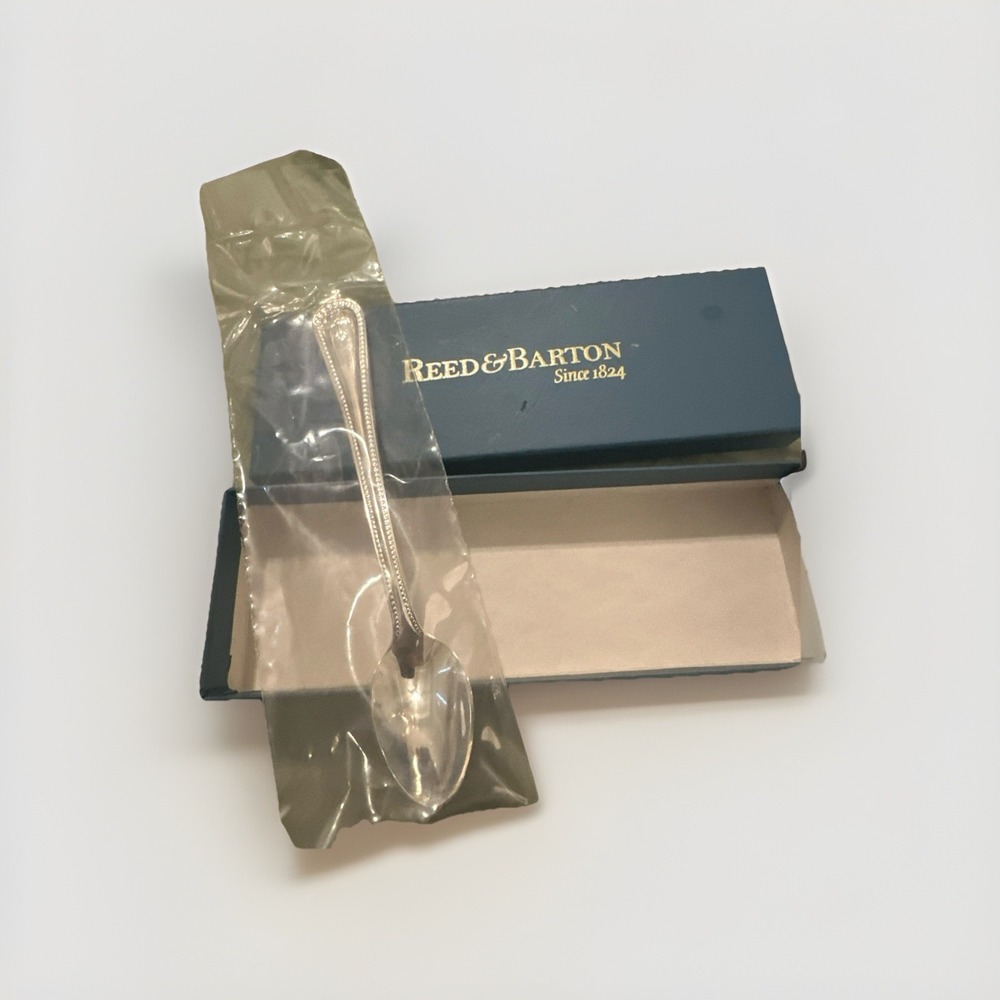 New Reed & Barton Stainless Infant Feeding Spoon Cross ‎ New Sealed With Box